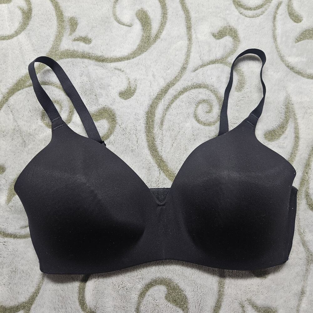 Wacoal 856339 Comfort First Contour Wire free bra Black size 36D